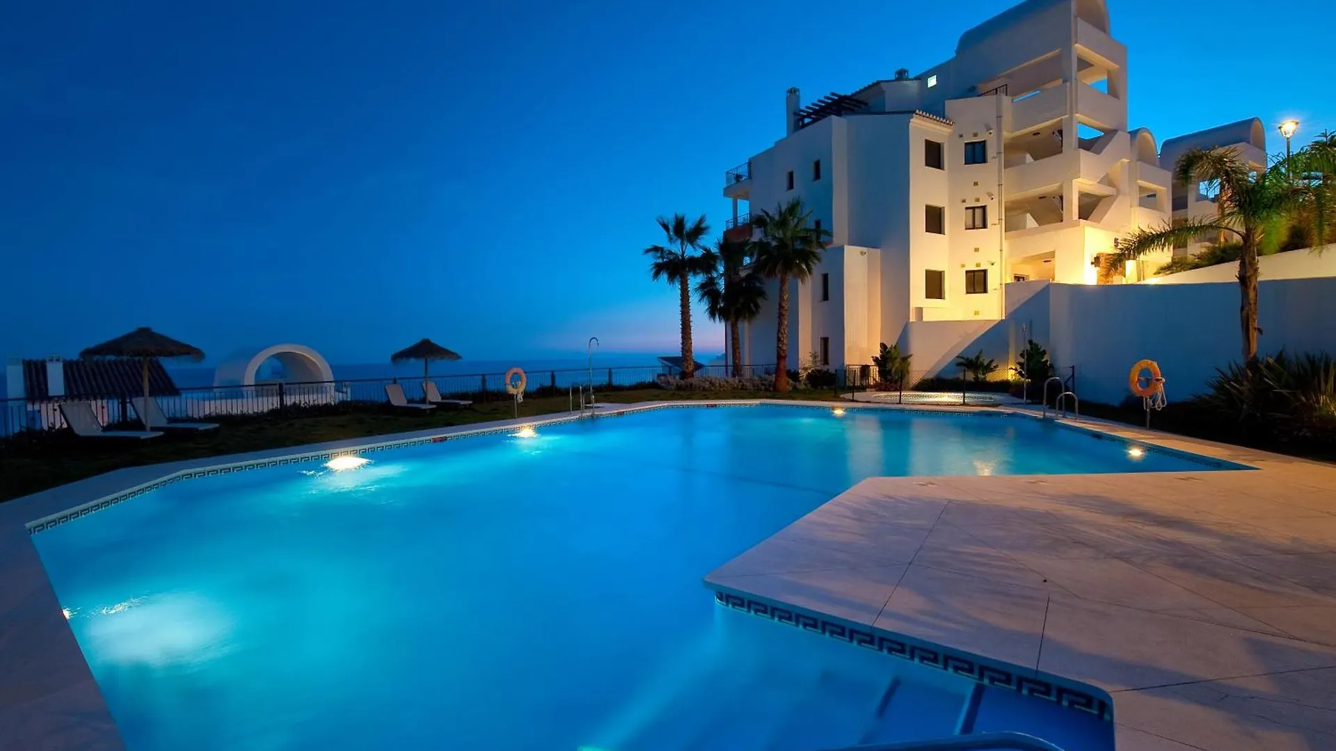 Olee Nerja Holiday Rentals By Fuerte Group Torrox 0*,  Spain