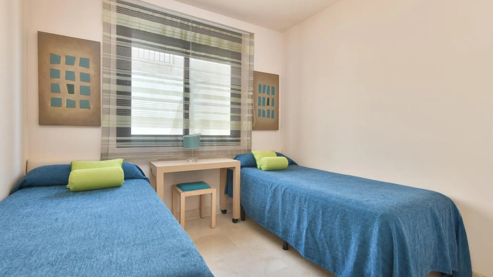 Apartment Olee Nerja Holiday Rentals By Fuerte Group Torrox Spain